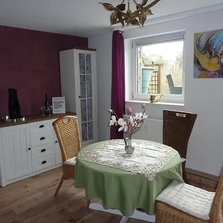 Rosi's Kuschelapartment Apartment Geisenheim